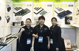科汇兴手卷钢琴在2016年香港春季电子产品展广受好评!